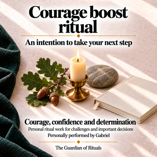 Courage boost ritual, personally performed by Gabriel, focused on courage, confidence and determination for challenges and important decisions. Oak leaves, acorns, a smooth stone, ivory notebook and candle.